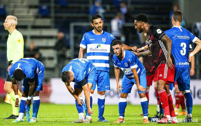 迫使他更加 迫使他更加