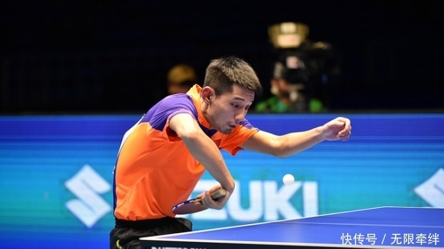 争取职业首 争取职业首