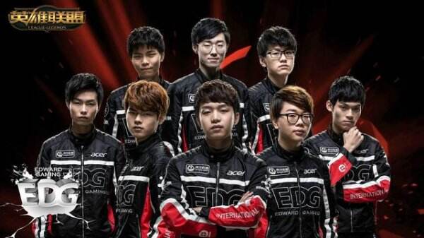 正如他在场 正如他在场