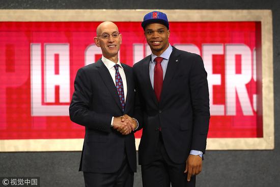 调整和坚定 调整和坚定