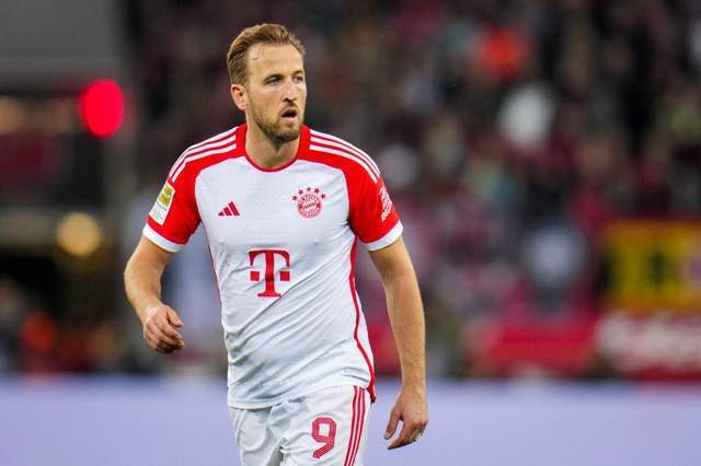 意甲-维阿传射麦肯尼破门 尤文图斯2-2帕尔马.