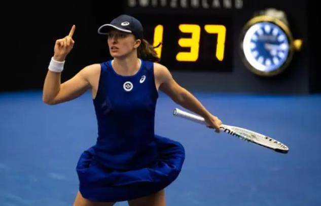 场比赛中 场比赛中