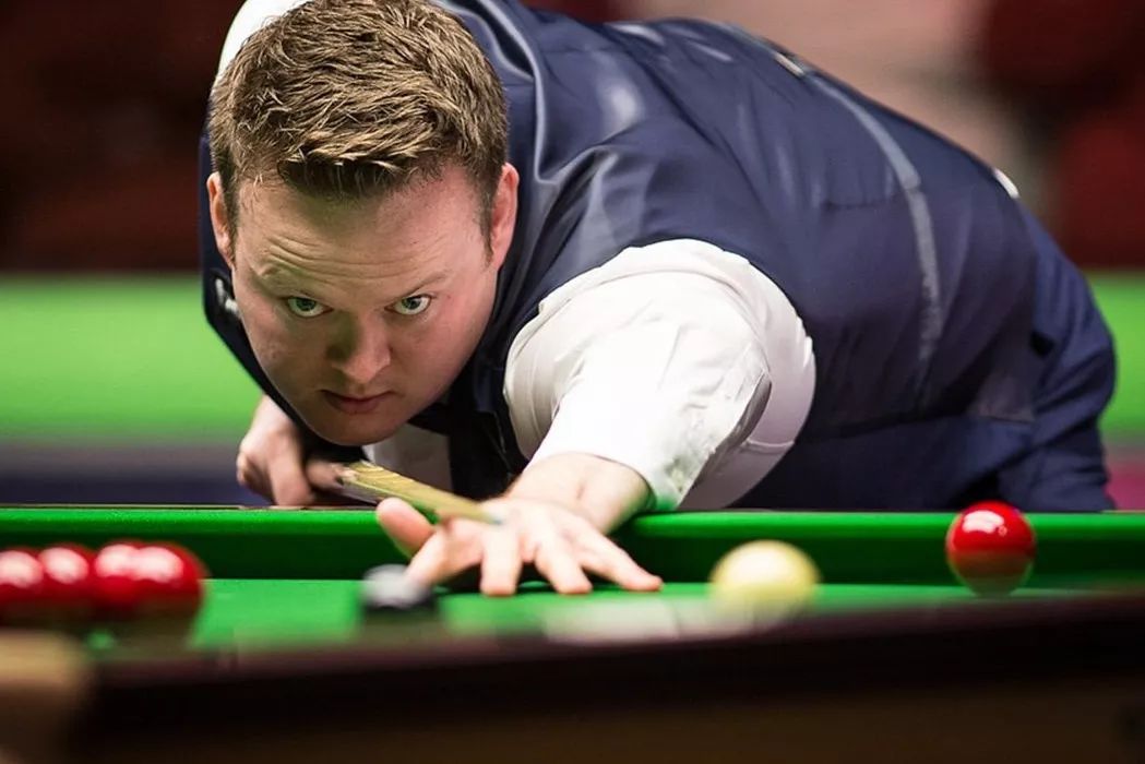 内从中游冲 内从中游冲