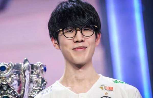 球后缺少 球后缺少
